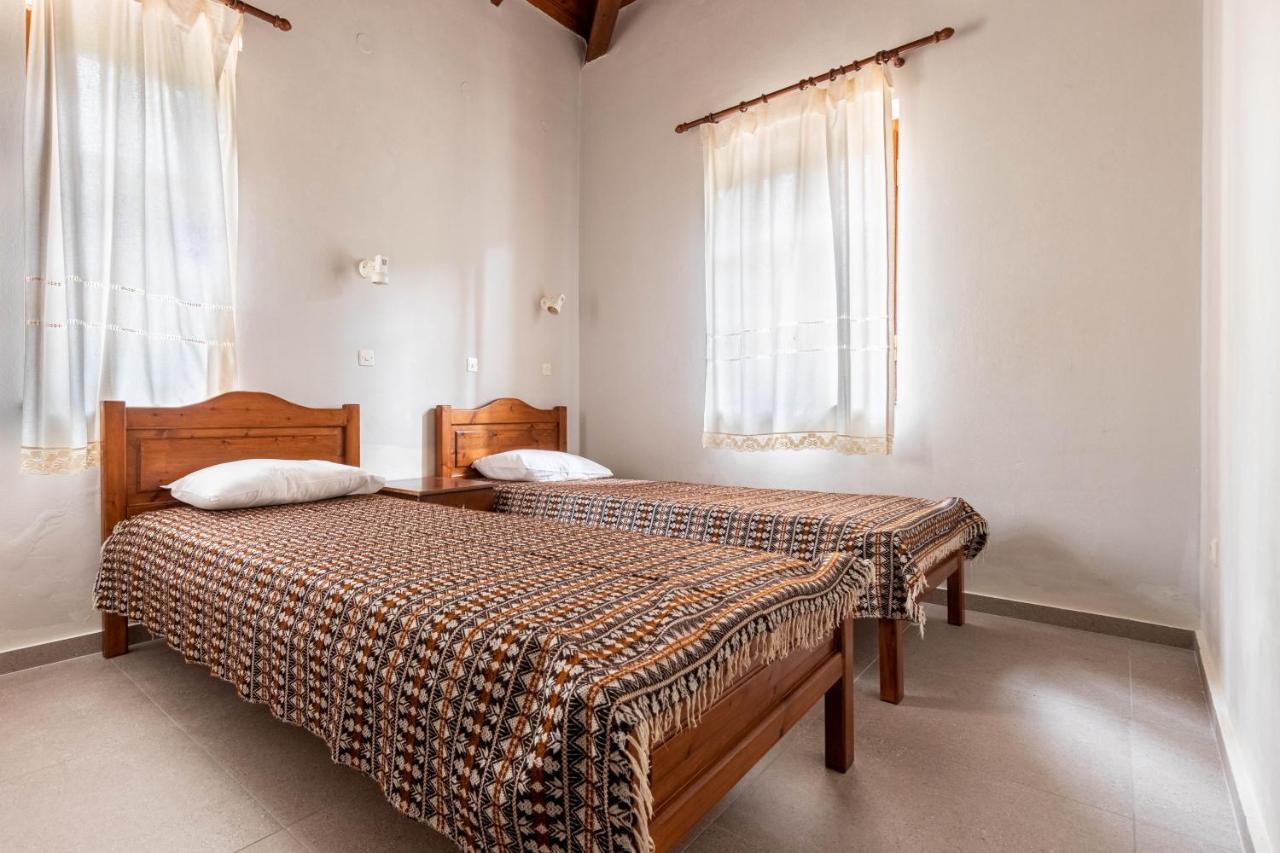 Porto Kalamitsi Stone-Built Bungalows Kardamyli Exterior photo
